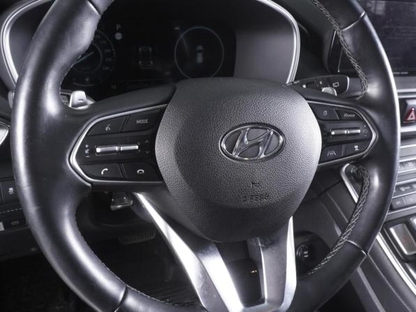 Hyundai Santa Fe IV Рестайлинг с пробегом 2022 года, цена 3 899 000 рублей, 86987 км, внедорожник, Автокод Объявления