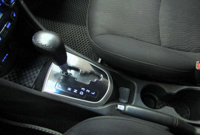 Hyundai Solaris I с пробегом 2012 года, цена 689 000 рублей, 233550 км, седан, Автокод Объявления