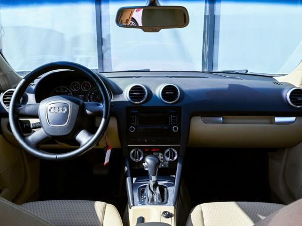 Audi A3 II (8P) Рестайлинг 2 с пробегом 2009 года, цена 800 000 рублей, 183000 км, хэтчбек, Автокод Объявления