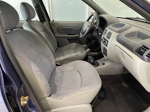 Renault Symbol I Рестайлинг с пробегом 2002 года, цена 305 000 рублей, 145209 км, седан, Автокод Объявления