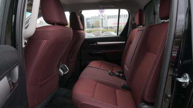 Toyota Hilux VIII Рестайлинг 2 с пробегом 2025 года, цена 7 500 000 рублей, 10 км, пикап, Автокод Объявления