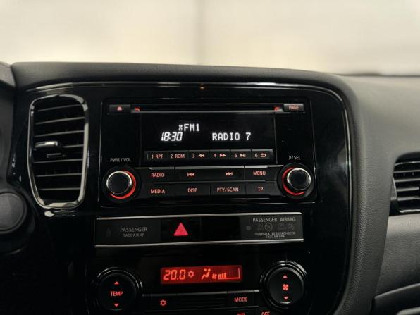 Mitsubishi Outlander III Рестайлинг 3 с пробегом 2019 года, цена 1 849 000 рублей, 145389 км, внедорожник, Автокод Объявления