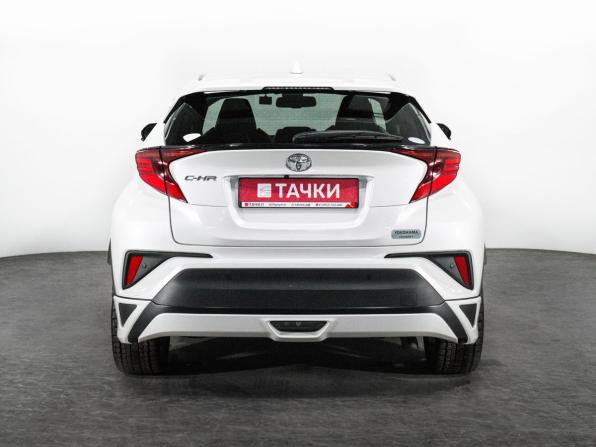 Toyota C-HR I Рестайлинг с пробегом 2019 года, цена 1 745 500 рублей, 64428 км, внедорожник, Автокод Объявления