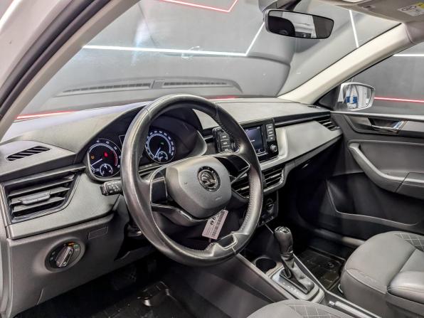 Skoda Rapid II с пробегом 2021 года, цена 1 390 000 рублей, 131773 км, лифтбек, Автокод Объявления