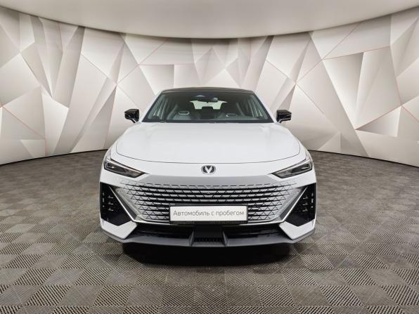 Changan UNI-V I с пробегом 2024 года, цена 2 900 000 рублей, 1267 км, лифтбек, Автокод Объявления