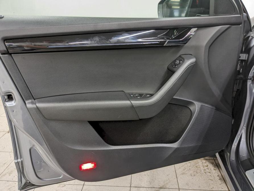 Skoda Octavia III (A7) Рестайлинг Москва  - изображение 11