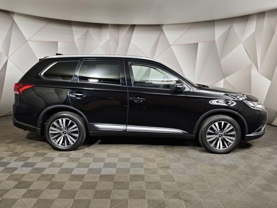 Mitsubishi Outlander III Рестайлинг 3 Москва  - изображение 6