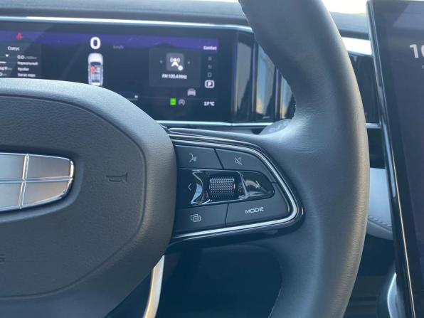 Geely Atlas II с пробегом 2024 года, цена 2 929 000 рублей, 41000 км, внедорожник, Автокод Объявления