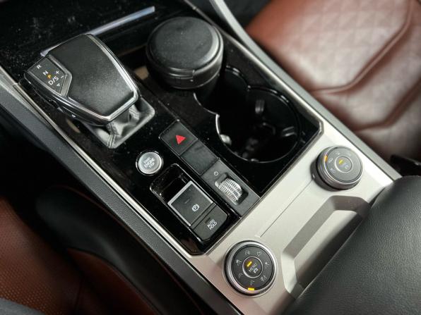 Volkswagen Touareg III с пробегом 2020 года, цена 4 979 500 рублей, 108515 км, внедорожник, Автокод Объявления