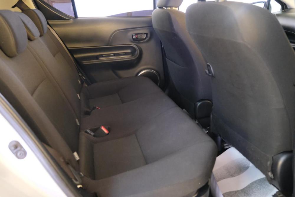 Toyota Aqua I Рестайлинг 2 Омск  - изображение 19