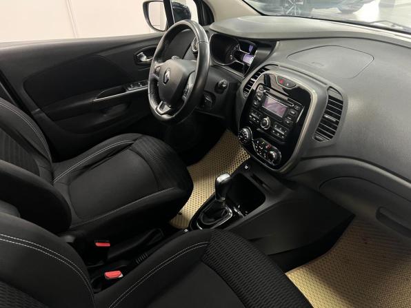 Renault Kaptur I с пробегом 2016 года, цена 1 250 000 рублей, 128000 км, внедорожник, Автокод Объявления