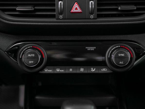 Kia Cerato IV с пробегом 2019 года, цена 1 790 000 рублей, 69825 км, седан, Автокод Объявления