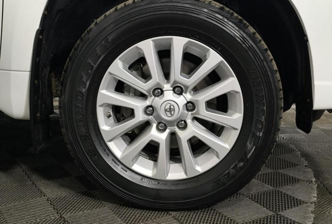 Toyota Land Cruiser Prado 150 Series Рестайлинг 1 с пробегом 2016 года, цена 4 655 000 рублей, 97726 км, внедорожник, Автокод Объявления