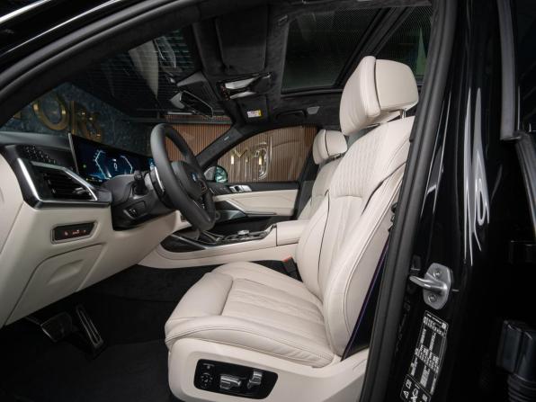 Новый BMW X7 I (G07) Рестайлинг 2026 года, цена 17 990 000 рублей, внедорожник, Автокод Объявления