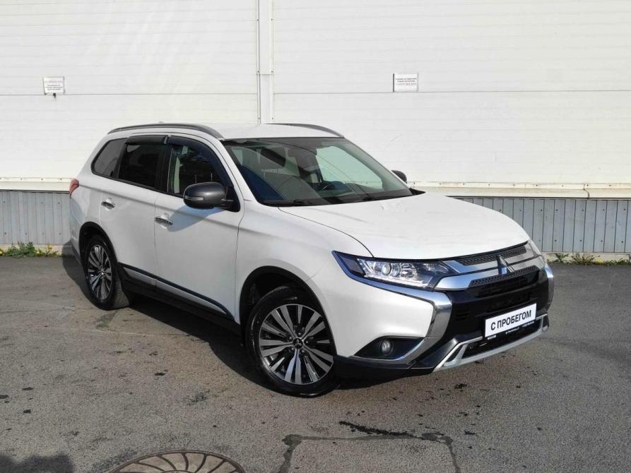 Mitsubishi Outlander III Рестайлинг 3 Санкт-Петербург  - изображение 3