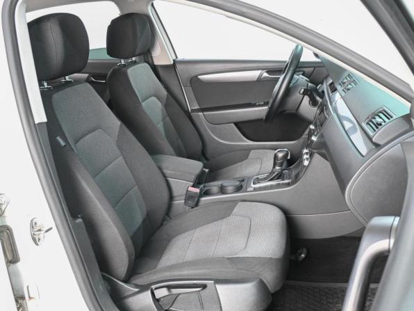 Volkswagen Passat B7 с пробегом 2012 года, цена 1 169 000 рублей, 165808 км, седан, Автокод Объявления