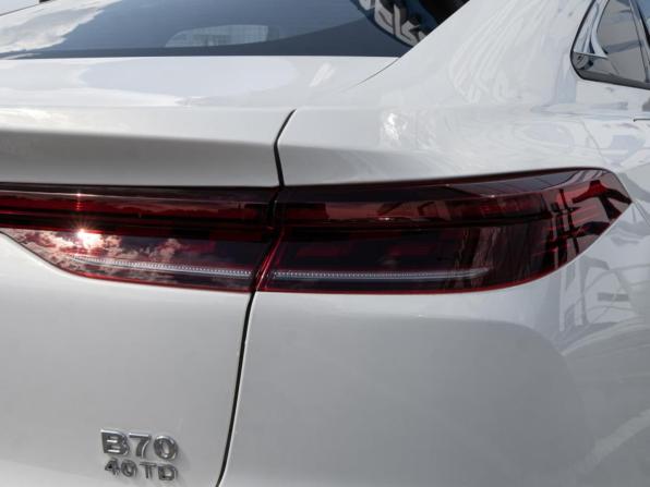 FAW Bestune B70 I Рестайлинг с пробегом 2024 года, цена 2 561 070 рублей, 57 км, лифтбек, Автокод Объявления