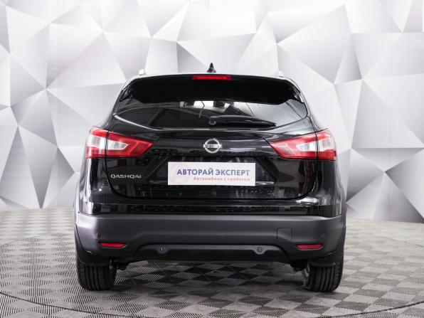 Nissan Qashqai II с пробегом 2017 года, цена 1 694 000 рублей, 158000 км, внедорожник, Автокод Объявления
