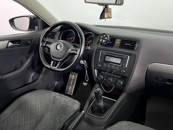 Volkswagen Jetta VI Рестайлинг с пробегом 2015 года, цена 1 100 000 рублей, 166500 км, седан, Автокод Объявления