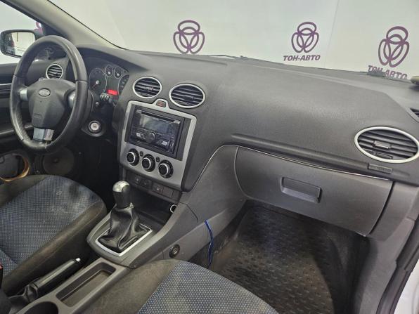 Ford Focus II с пробегом 2007 года, цена 295 000 рублей, 207599 км, хэтчбек, Автокод Объявления