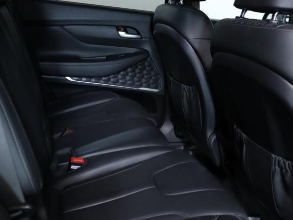 Hyundai Santa Fe IV с пробегом 2019 года, цена 2 690 000 рублей, 183867 км, внедорожник, Автокод Объявления