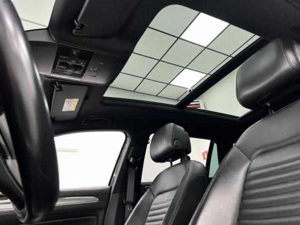Volkswagen Passat B8 с пробегом 2018 года, цена 2 730 000 рублей, 278760 км, универсал, Автокод Объявления