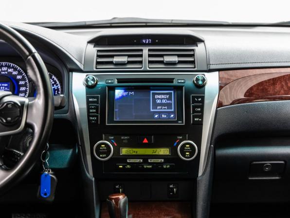 Toyota Camry VII (XV50) с пробегом 2013 года, цена 1 498 000 рублей, 182831 км, седан, Автокод Объявления