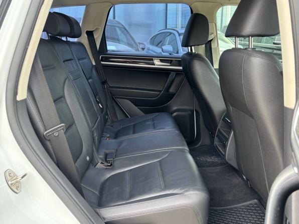 Volkswagen Touareg II Рестайлинг с пробегом 2015 года, цена 2 550 000 рублей, 153652 км, внедорожник, Автокод Объявления
