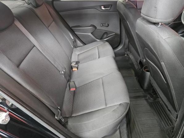 Hyundai Solaris II с пробегом 2017 года, цена 1 165 000 рублей, 131298 км, седан, Автокод Объявления