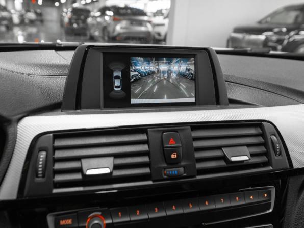 BMW 3 серии VI (F3x) Рестайлинг с пробегом 2018 года, цена 2 660 000 рублей, 133690 км, седан, Автокод Объявления
