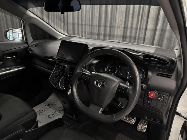 Toyota Wish II с пробегом 2010 года, цена 1 259 000 рублей, 108000 км, минивэн, Автокод Объявления