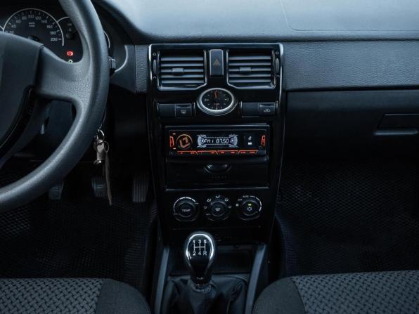 Lada (ВАЗ) Priora I Рестайлинг с пробегом 2013 года, цена 541 000 рублей, 127500 км, хэтчбек, Автокод Объявления