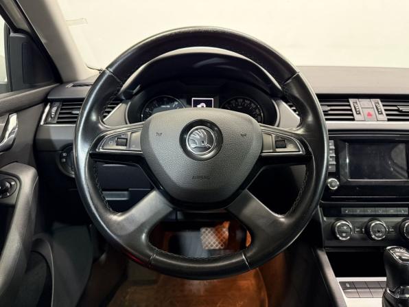 Skoda Octavia III (A7) с пробегом 2013 года, цена 1 080 000 рублей, 194200 км, лифтбек, Автокод Объявления