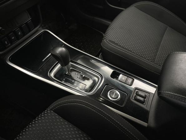 Mitsubishi Outlander III Рестайлинг 3 с пробегом 2018 года, цена 2 300 000 рублей, 37569 км, внедорожник, Автокод Объявления