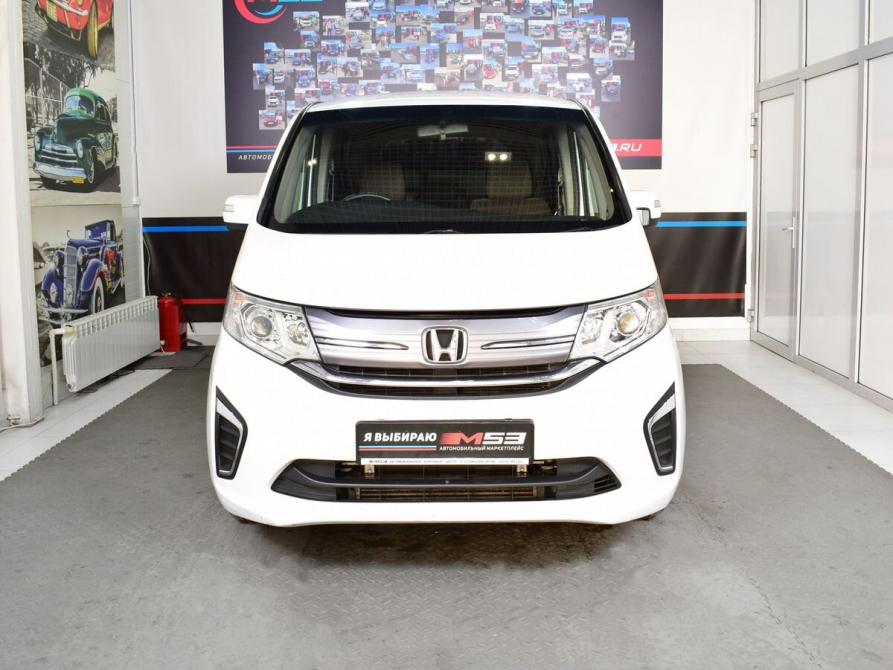 Honda Stepwgn IV Рестайлинг Кемерово  - изображение 2