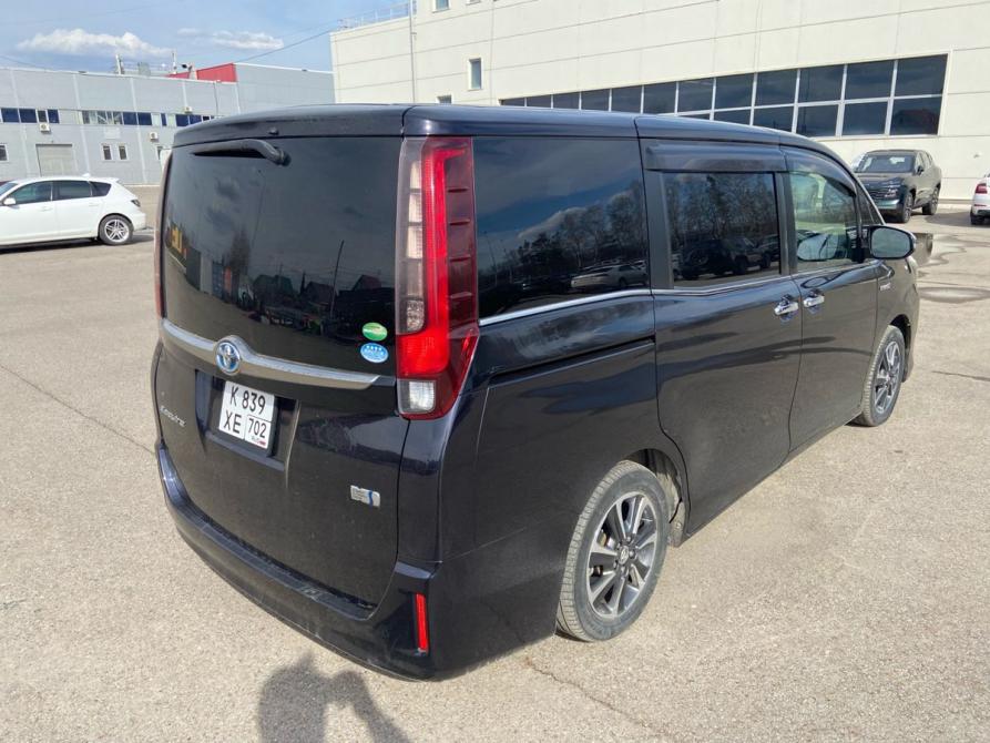 Toyota Esquire I Стерлитамак  - изображение 3