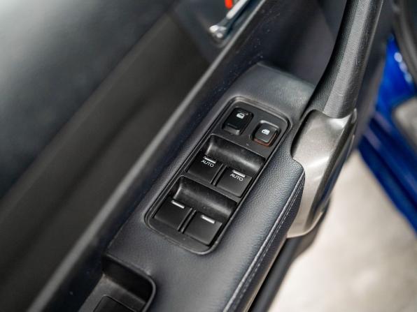 Honda CR-V III Рестайлинг с пробегом 2011 года, цена 1 670 000 рублей, 217771 км, внедорожник, Автокод Объявления