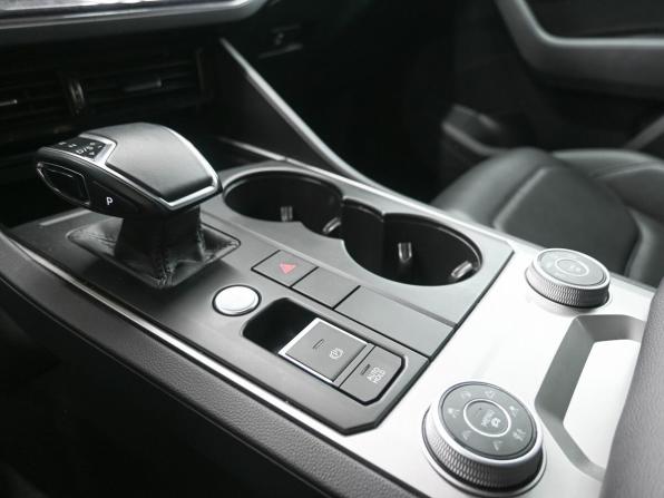 Volkswagen Touareg III с пробегом 2021 года, цена 5 119 900 рублей, 88688 км, внедорожник, Автокод Объявления