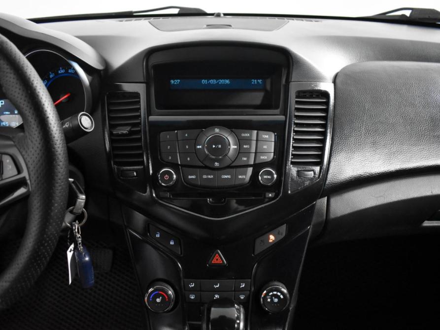 Chevrolet Cruze I Санкт-Петербург  - изображение 17