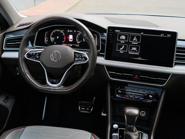 Volkswagen Tiguan II Рестайлинг с пробегом 2021 года, цена 4 055 000 рублей, 42788 км, внедорожник, Автокод Объявления