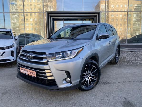 Toyota Highlander III (XU50) Рестайлинг с пробегом 2019 года, цена 3 333 000 рублей, 202600 км, внедорожник, Автокод Объявления