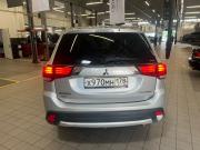 Mitsubishi Outlander III Рестайлинг 2 Санкт-Петербург  - изображение 16