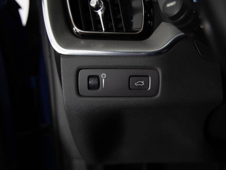 Volvo XC60 II Санкт-Петербург  - изображение 21