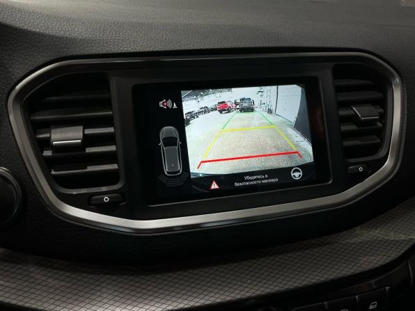 Lada (ВАЗ) Vesta I Рестайлинг (NG) с пробегом 2024 года, цена 1 377 000 рублей, 42126 км, универсал, Автокод Объявления