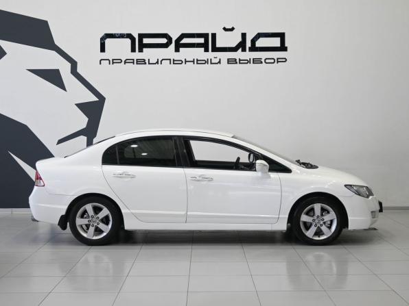 Honda Civic VIII с пробегом 2007 года, цена 859 900 рублей, 184658 км, седан, Автокод Объявления
