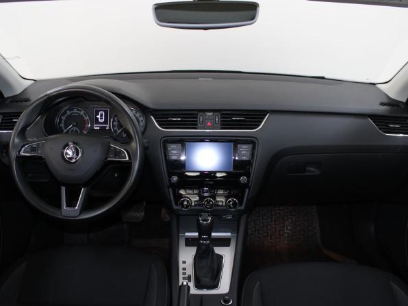 Skoda Octavia III (A7) Рестайлинг с пробегом 2020 года, цена 1 999 900 рублей, 122543 км, лифтбек, Автокод Объявления