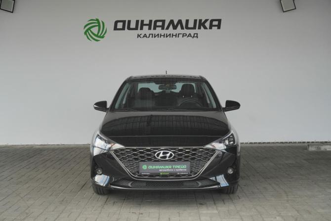 Hyundai Solaris II Рестайлинг с пробегом 2021 года, цена 1 850 000 рублей, 42317 км, седан, Автокод Объявления