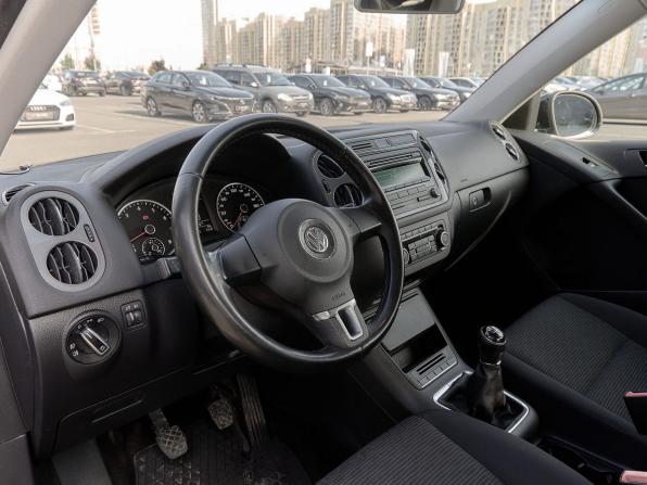 Volkswagen Tiguan I Рестайлинг с пробегом 2013 года, цена 1 218 000 рублей, 147000 км, внедорожник, Автокод Объявления