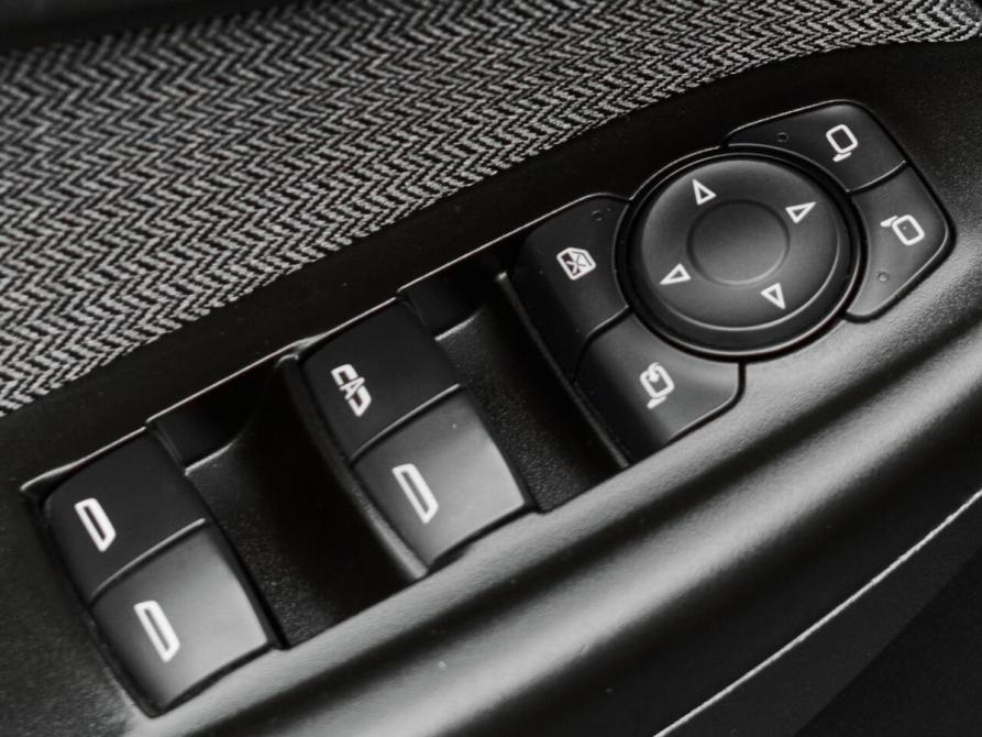 Chevrolet TrailBlazer III Екатеринбург  - изображение 21