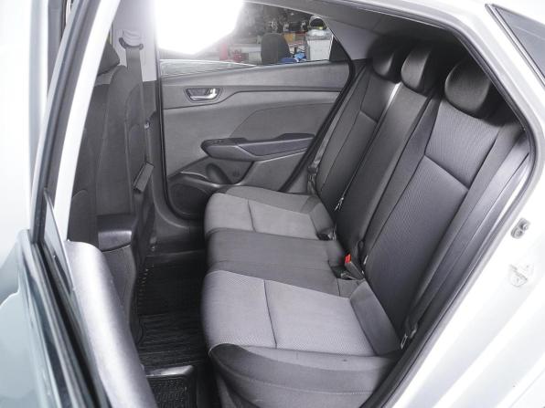 Hyundai Solaris II с пробегом 2017 года, цена 1 248 070 рублей, 148807 км, седан, Автокод Объявления